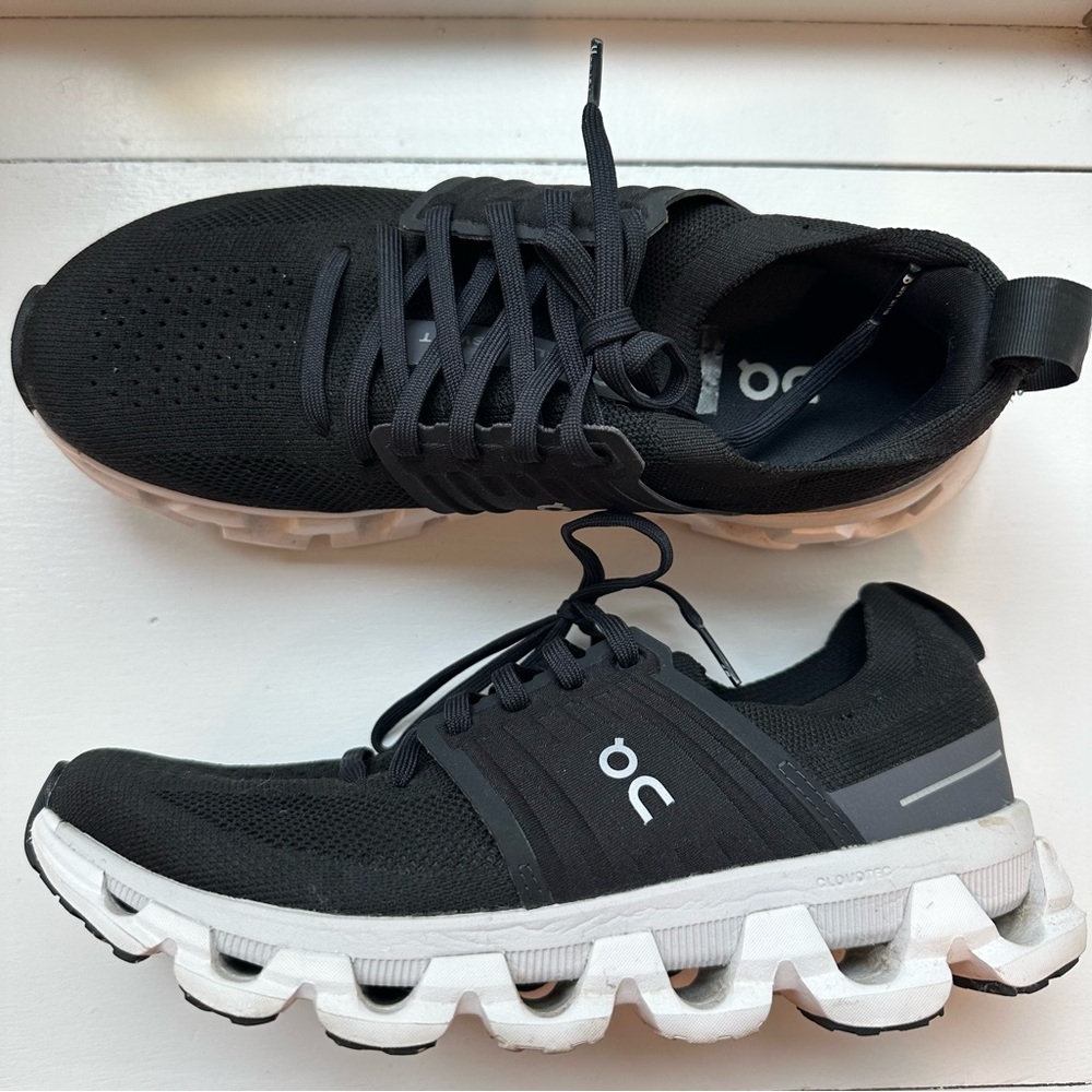 On Running Cloudswift Black and White Shoes